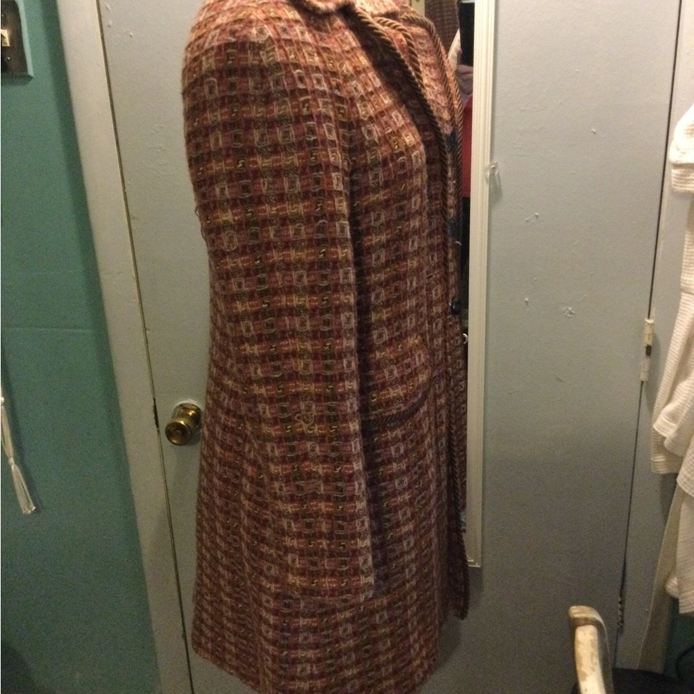 Coat - Picture 2 of 3